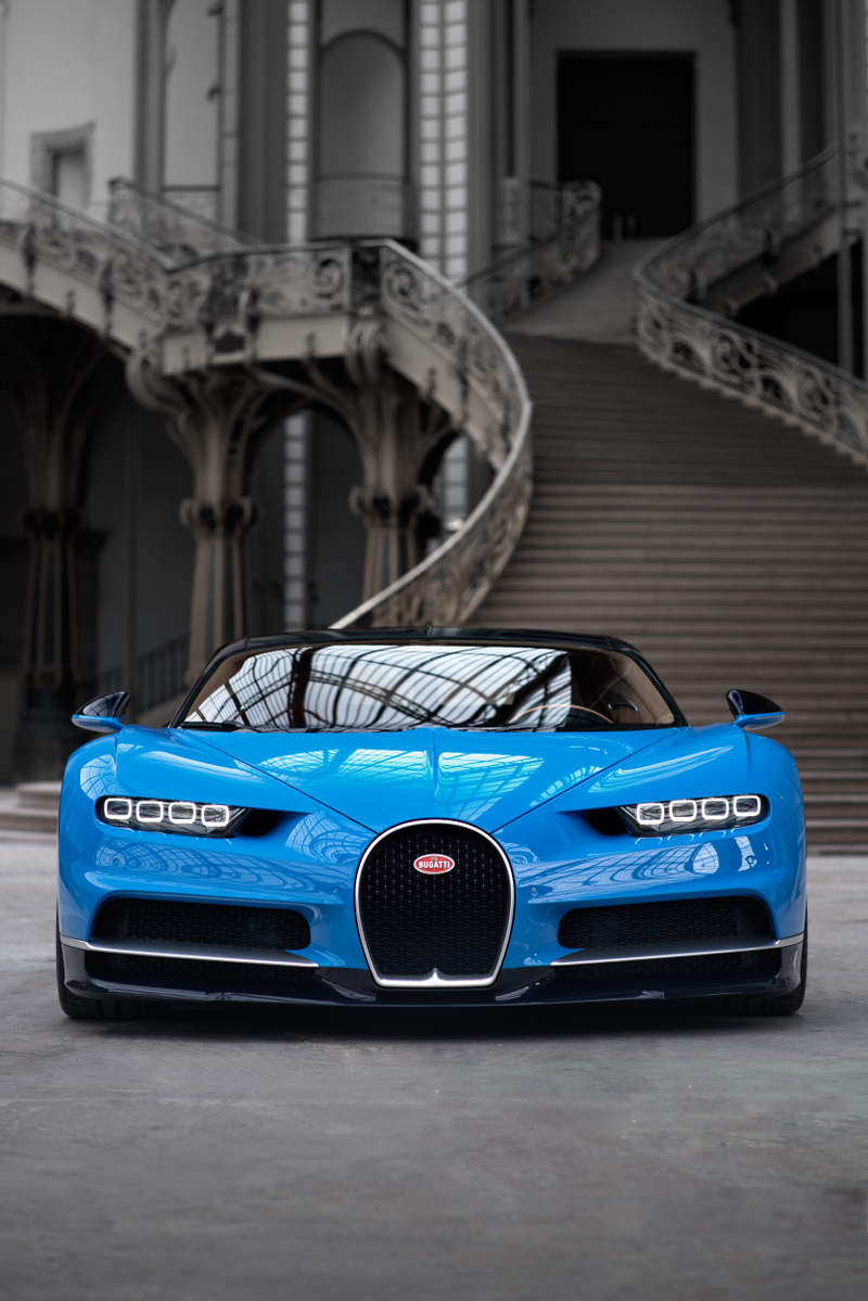 Illustration for article titled Bugatti Chiron: This Is A Lot More Of It